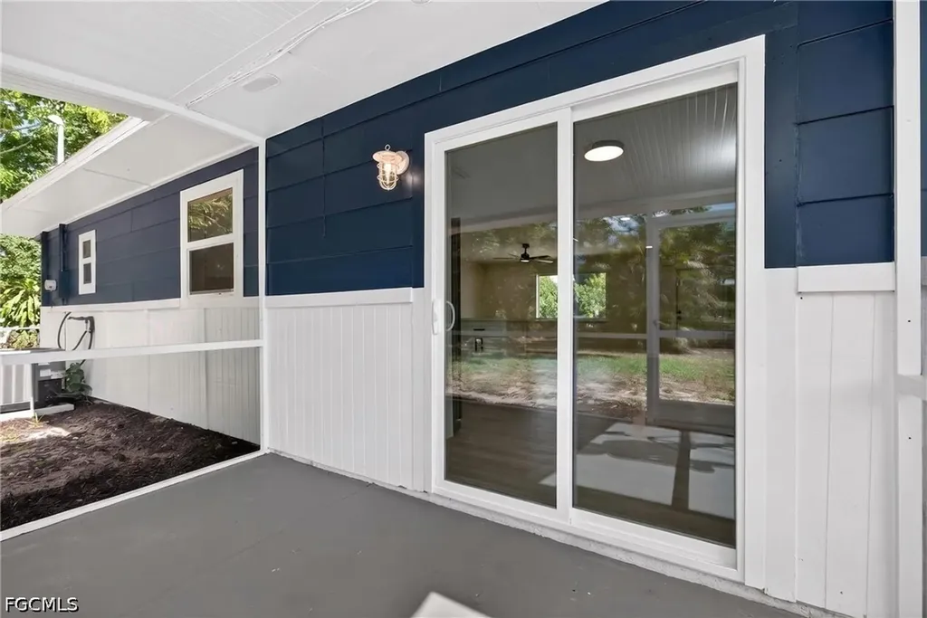 2300 Crystal Drive Fort Myers FL 33907