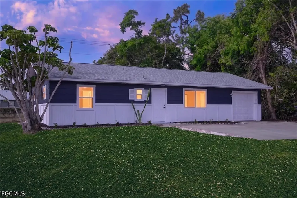 2300 Crystal Drive Fort Myers FL 33907