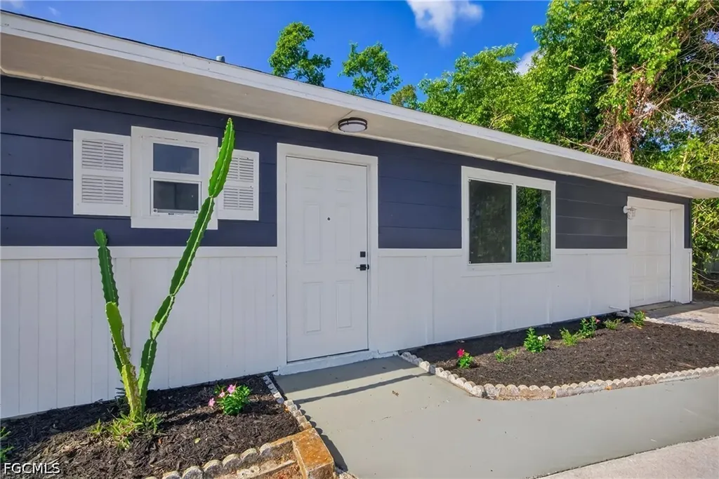 2300 Crystal Drive Fort Myers FL 33907