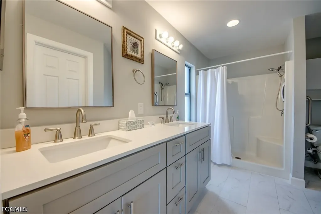 15472 Admiralty Circle North Fort Myers FL 33917