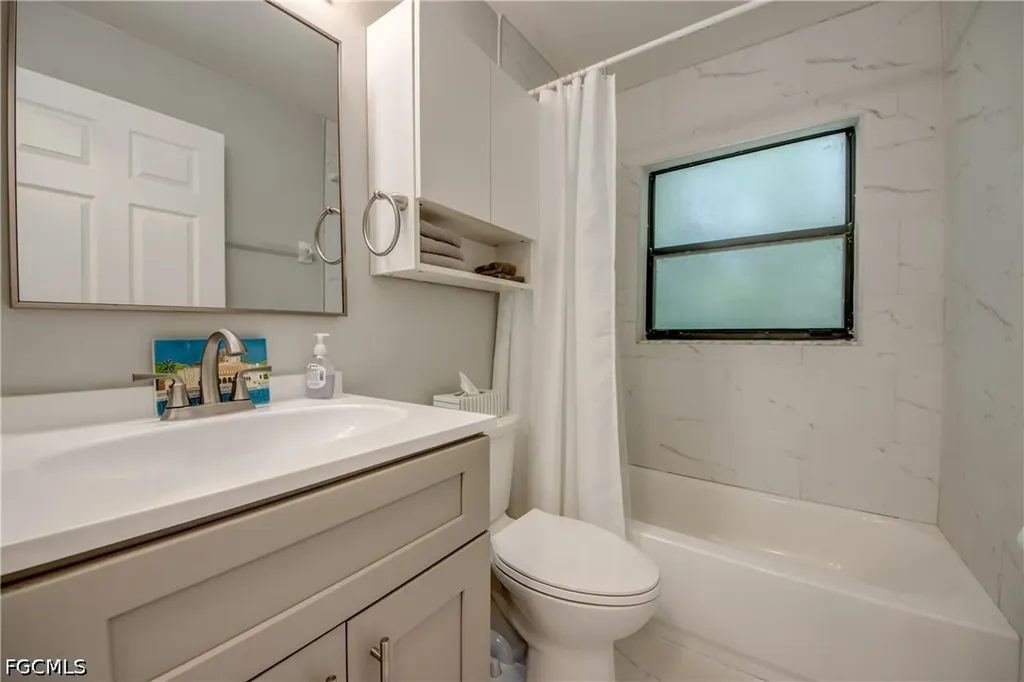 15472 Admiralty Circle North Fort Myers FL 33917