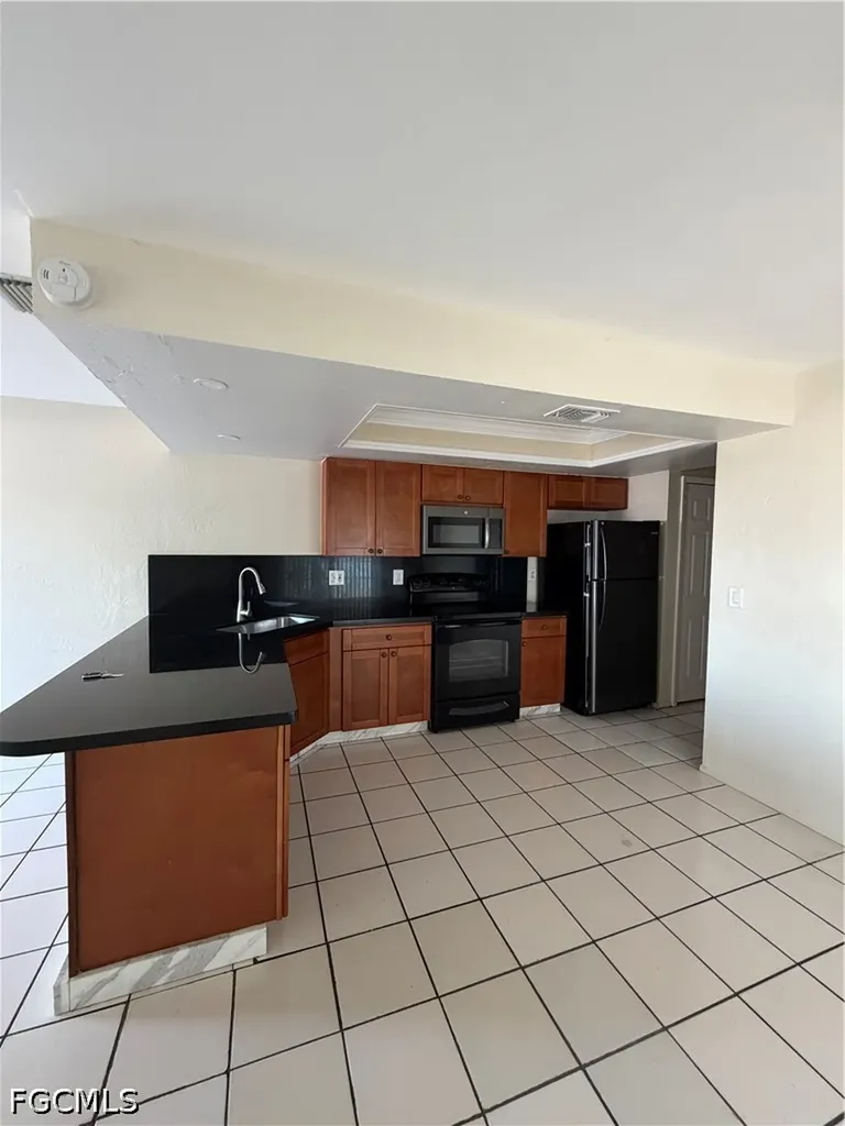 5423 9th Avenue Fort Myers FL 33907
