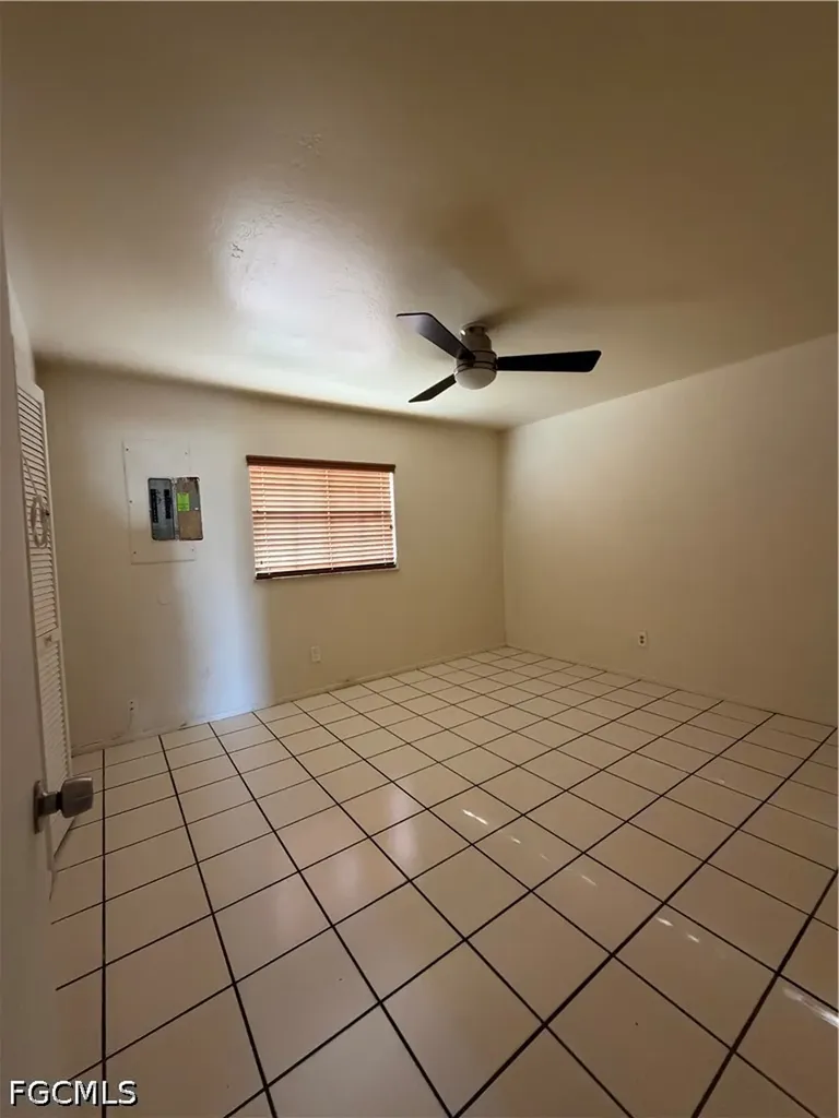 5423 9th Avenue Fort Myers FL 33907
