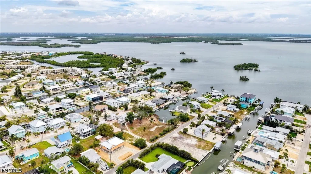 175 Bahia Viaduct Fort Myers Beach FL 33931