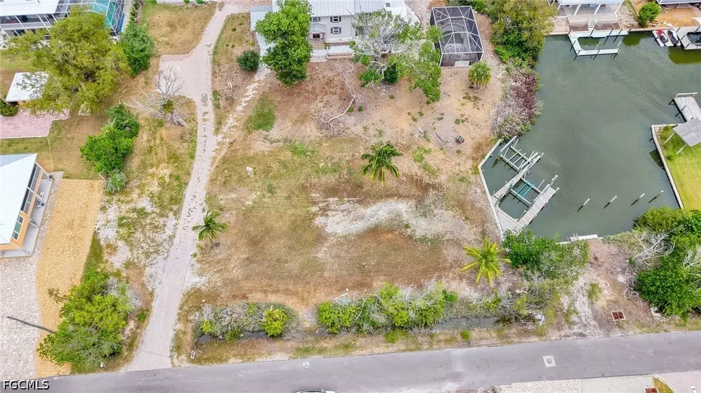 175 Bahia Viaduct Fort Myers Beach FL 33931