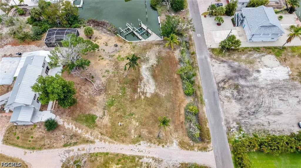 175 Bahia Viaduct Fort Myers Beach FL 33931