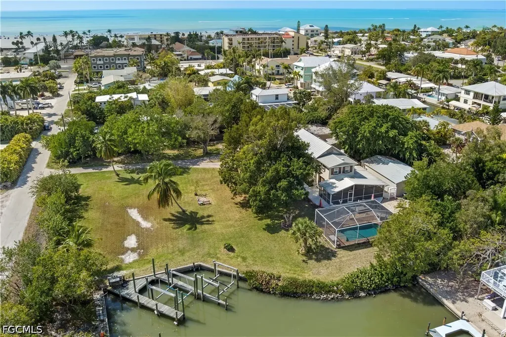 175 Bahia Viaduct Fort Myers Beach FL 33931