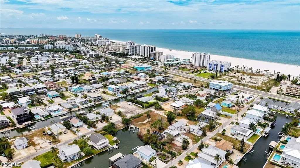 175 Bahia Viaduct Fort Myers Beach FL 33931