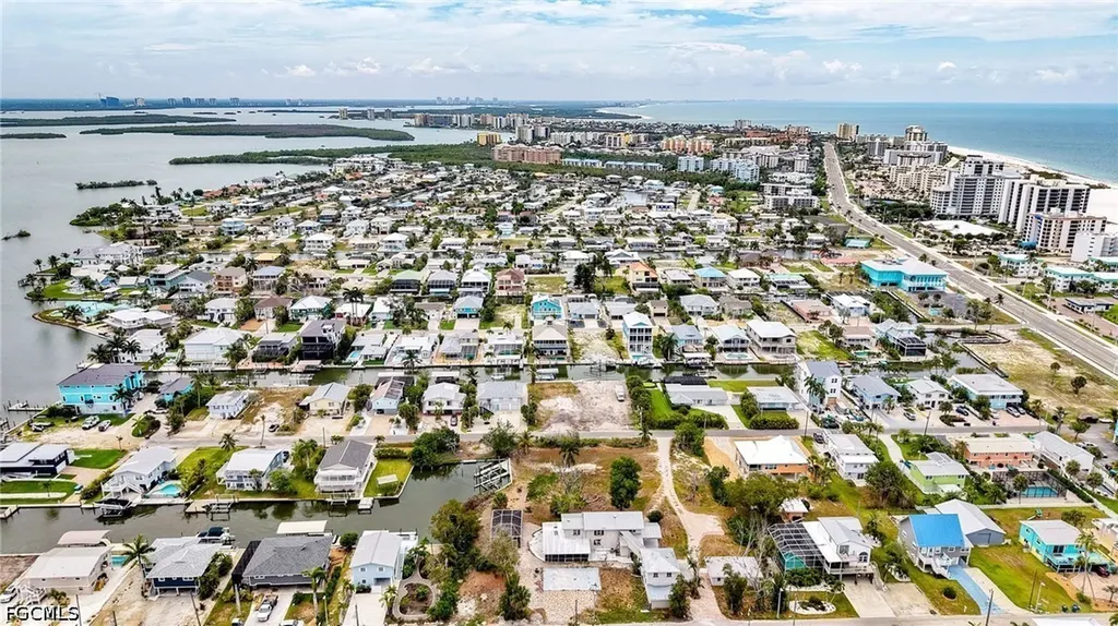 175 Bahia Viaduct Fort Myers Beach FL 33931