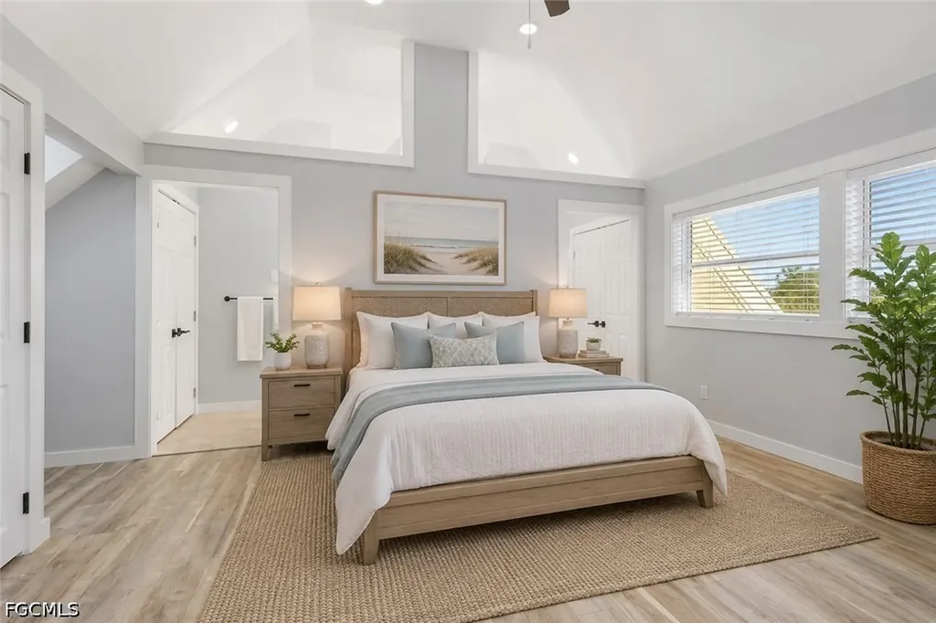 4452 Gulf Pines Drive Sanibel FL 33957