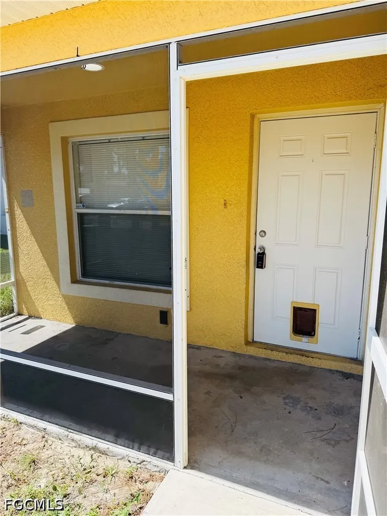 4743 14th Street SW Lehigh Acres FL 33973