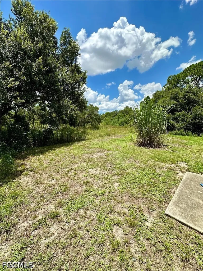 4743 14th Street SW Lehigh Acres FL 33973