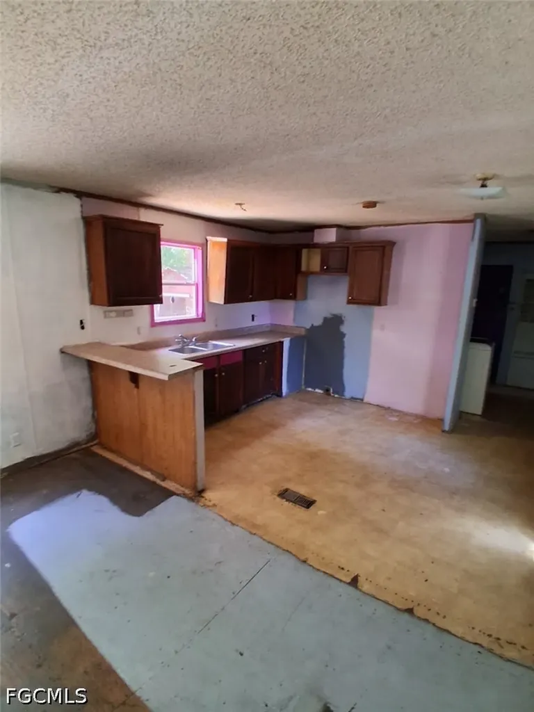 5432 Dover Avenue Pensacola FL 32526