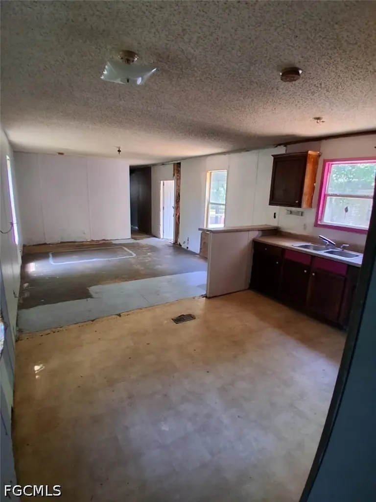 5432 Dover Avenue Pensacola FL 32526