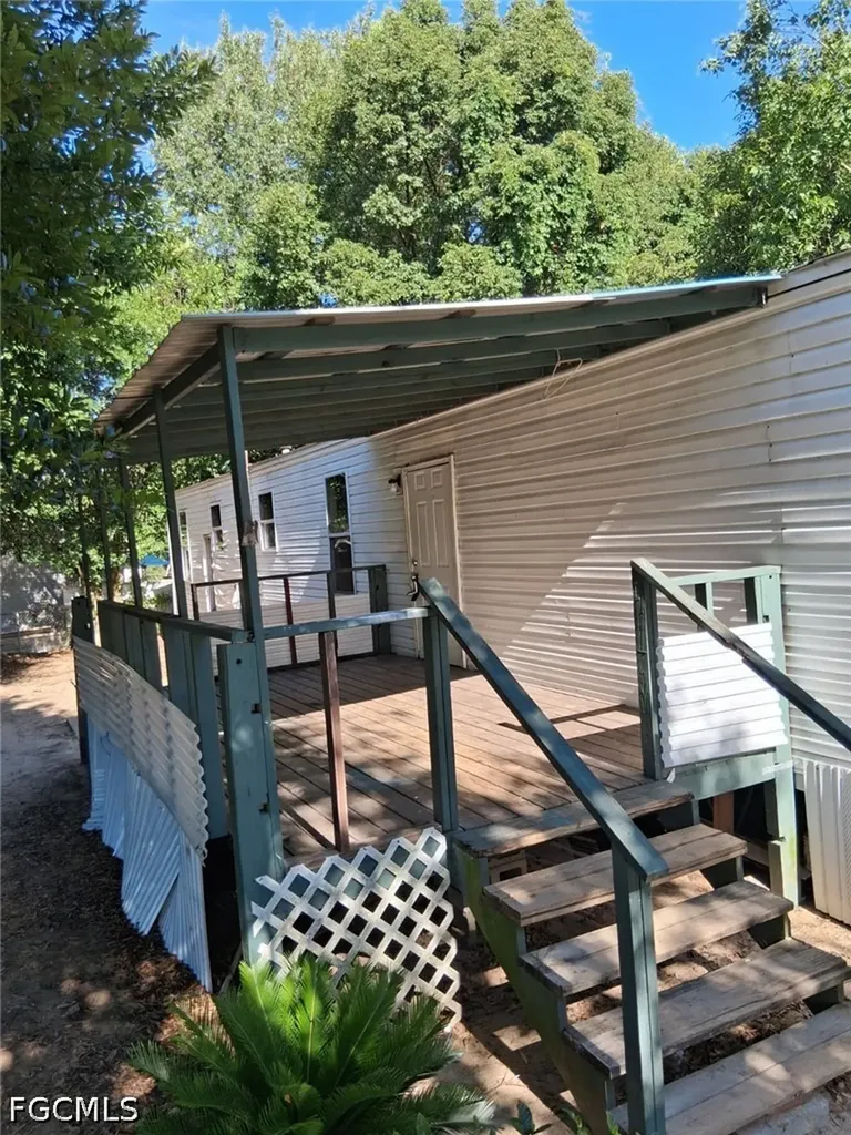 5432 Dover Avenue Pensacola FL 32526
