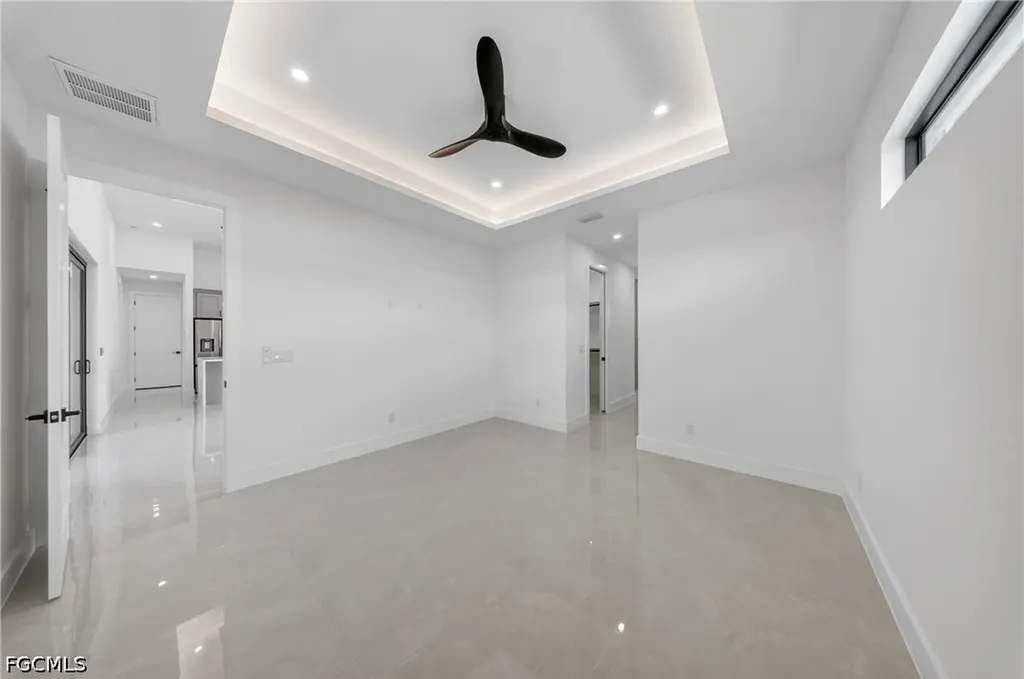 1412 NE 1st Street Cape Coral FL 33909