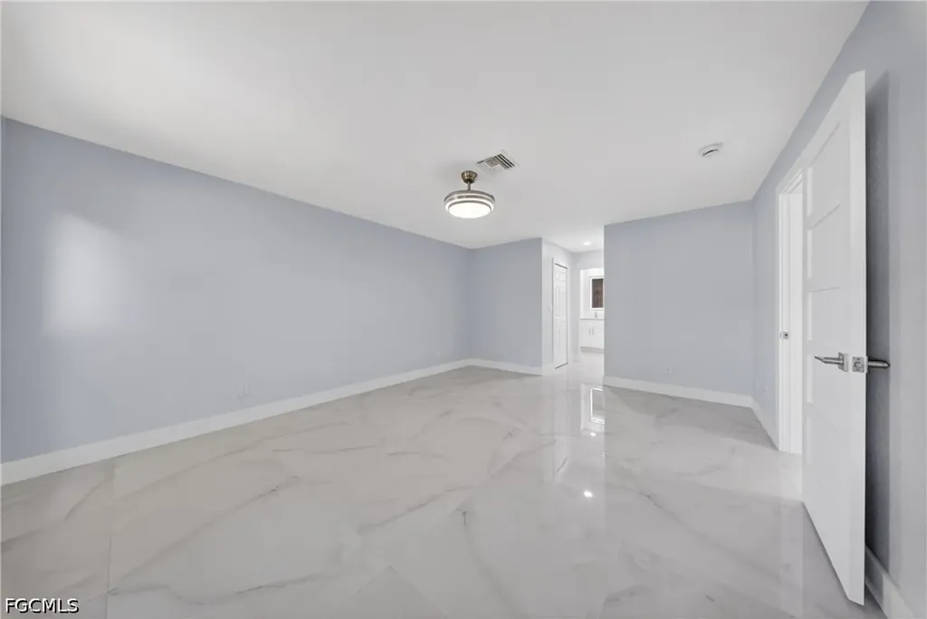 1412 NE 1st Street Cape Coral FL 33909