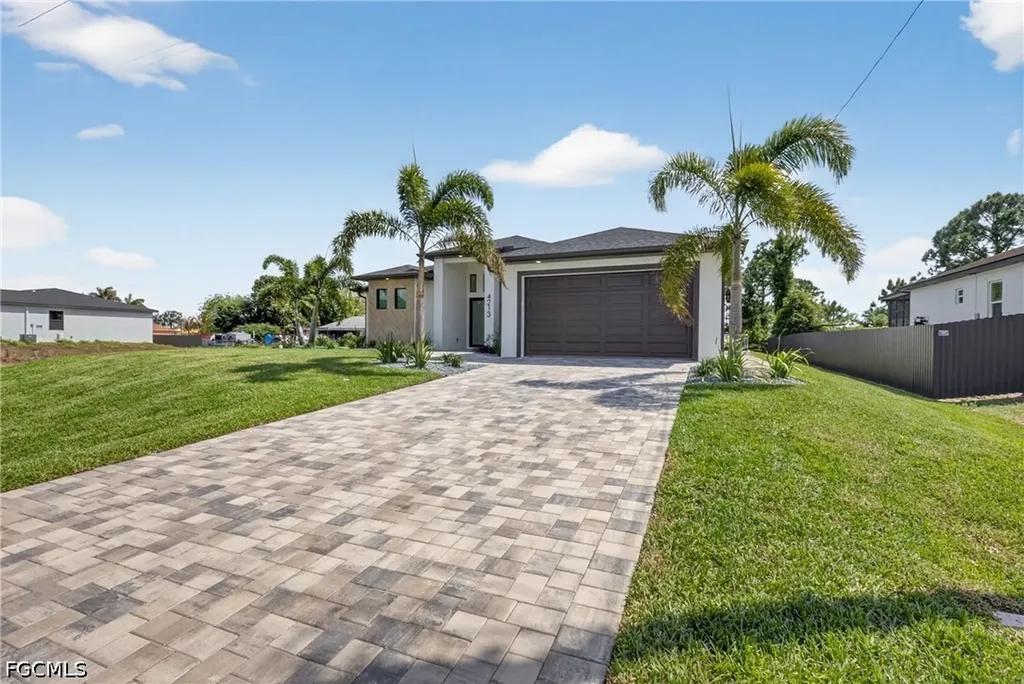 1412 NE 1st Street Cape Coral FL 33909