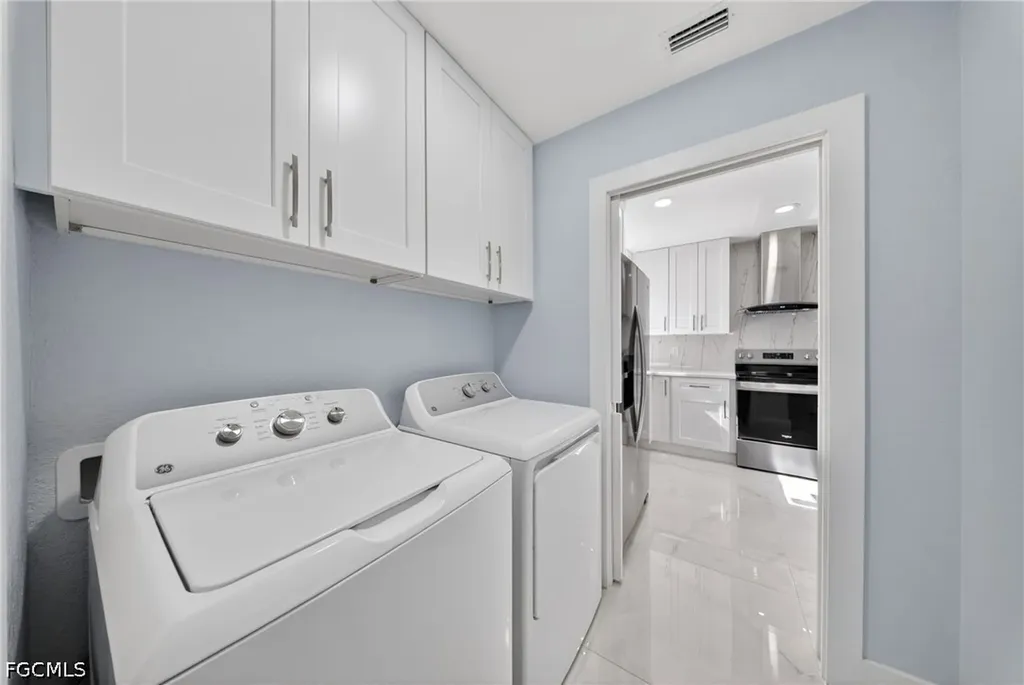 1412 NE 1st Street Cape Coral FL 33909