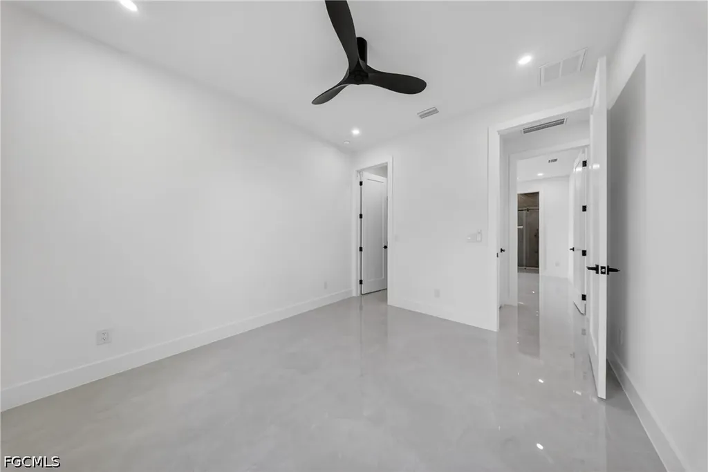 1412 NE 1st Street Cape Coral FL 33909