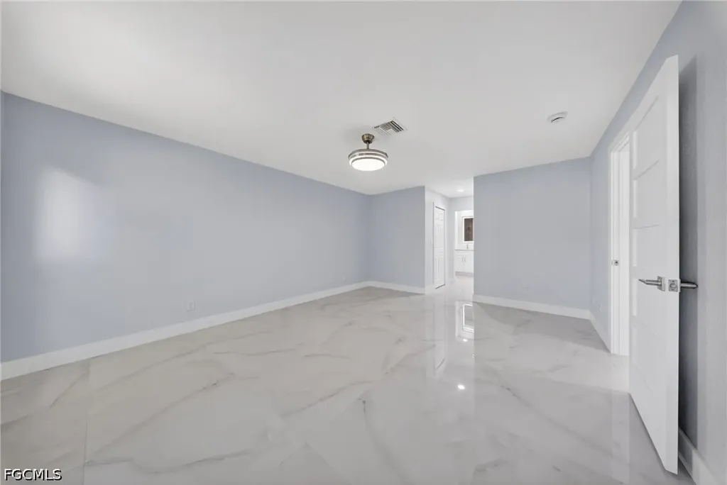 1412 NE 1st Street Cape Coral FL 33909