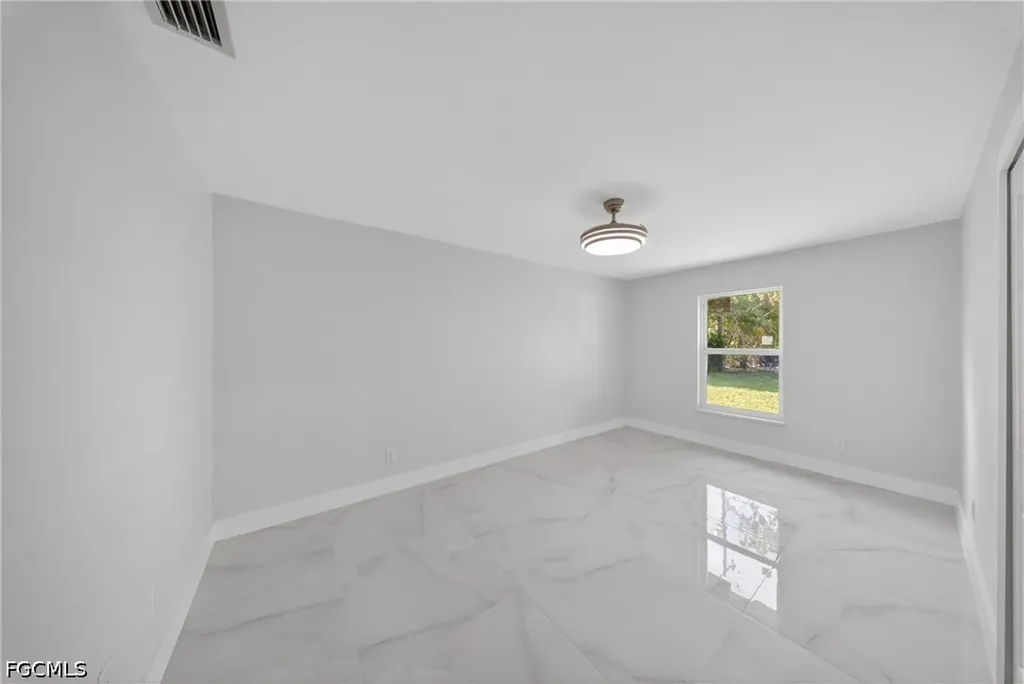 1412 NE 1st Street Cape Coral FL 33909