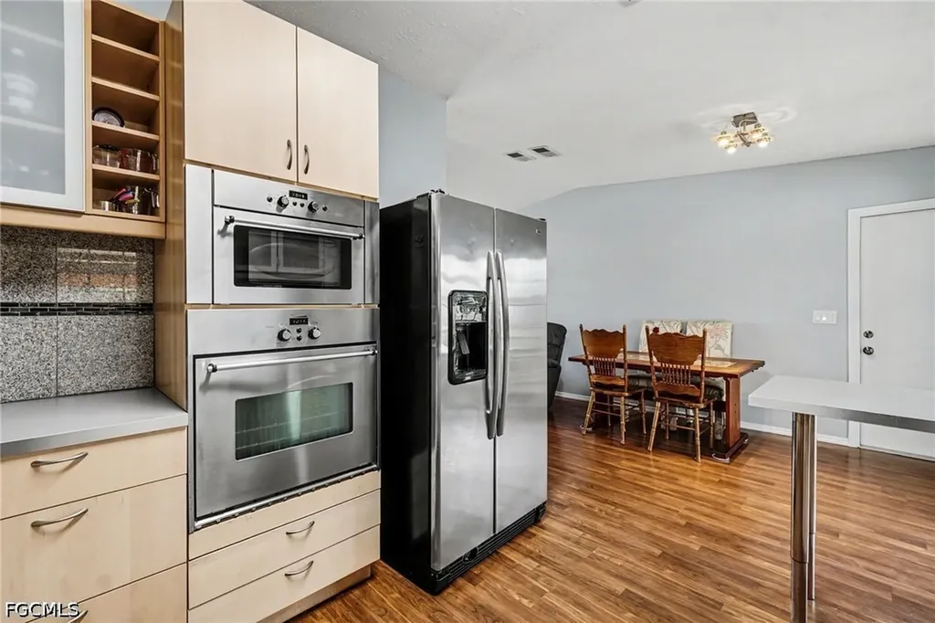 316 SW 19th Terrace Cape Coral FL 33991