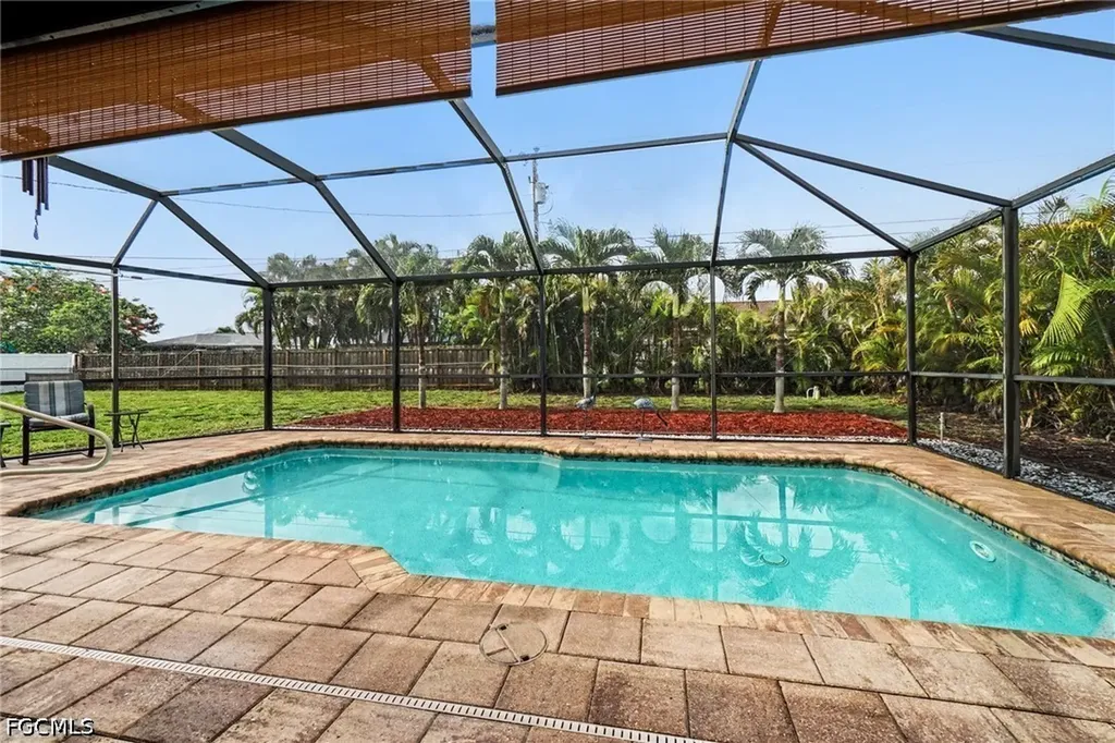 316 SW 19th Terrace Cape Coral FL 33991