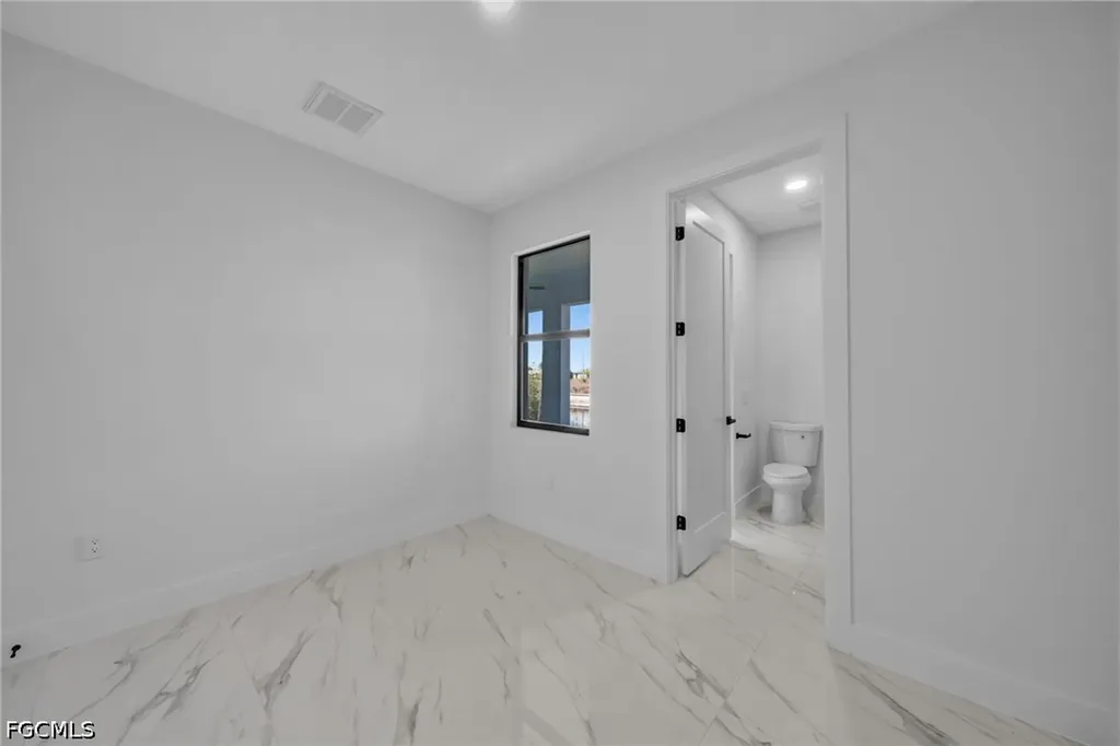 1426 NE 6th Avenue Cape Coral FL 33909