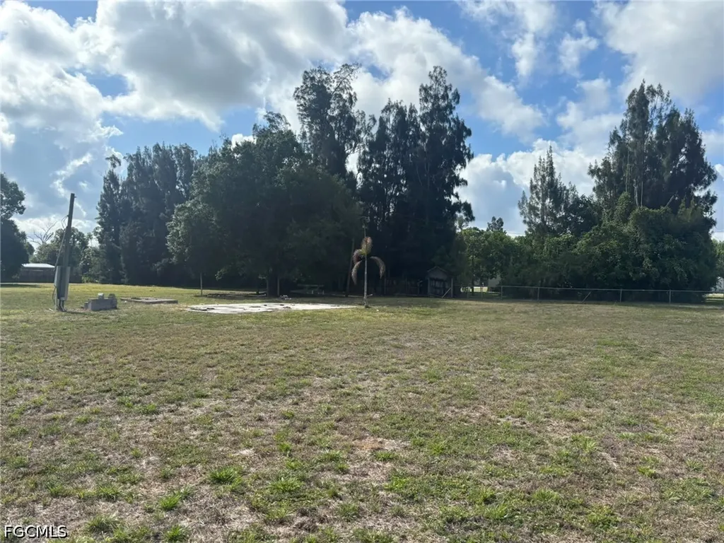7949 Mcdaniel Drive North Fort Myers FL 33917