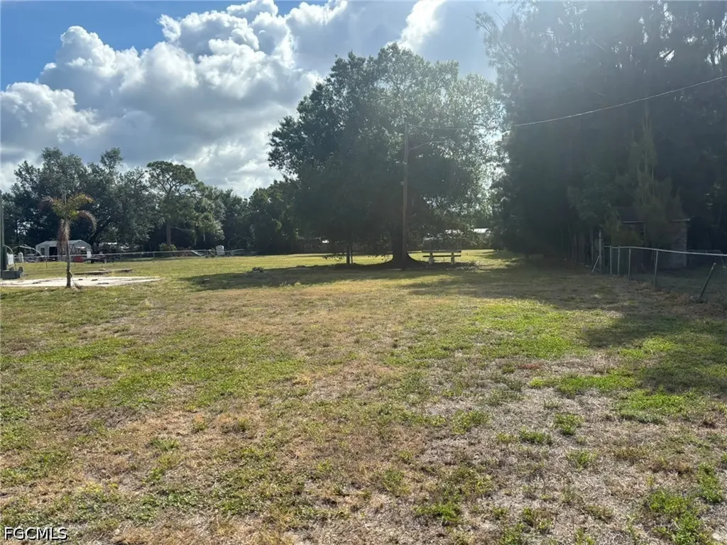 7949 Mcdaniel Drive North Fort Myers FL 33917