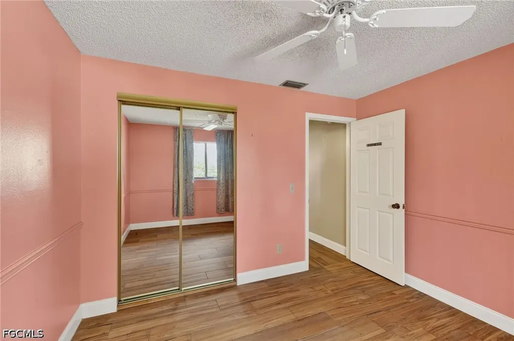 5240 Versaille Court Cape Coral FL 33904