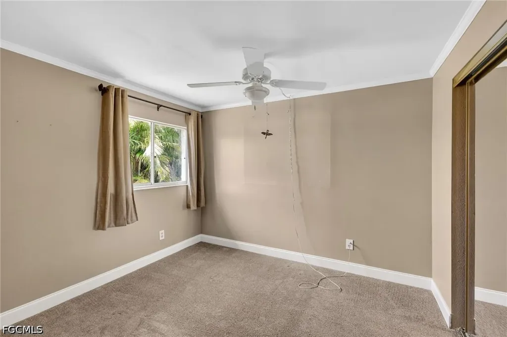 5240 Versaille Court Cape Coral FL 33904