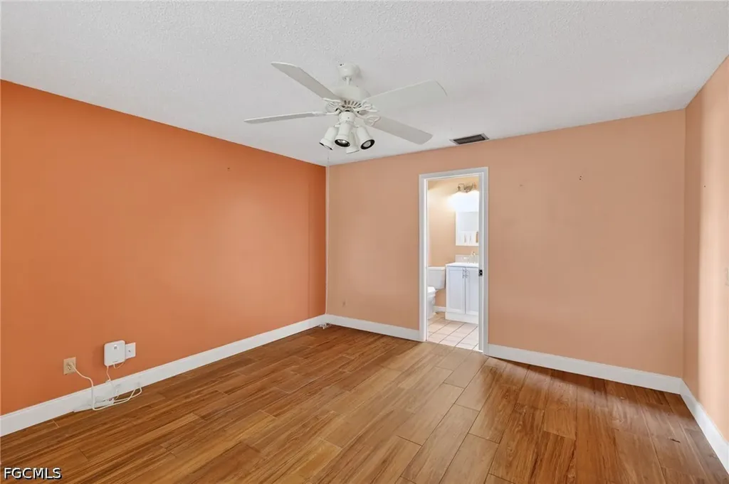5240 Versaille Court Cape Coral FL 33904