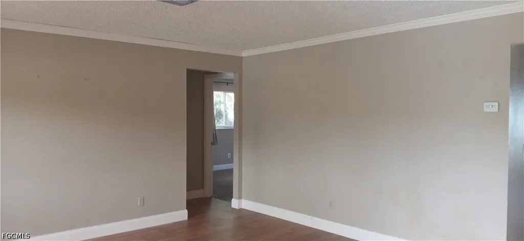 5240 Versaille Court Cape Coral FL 33904