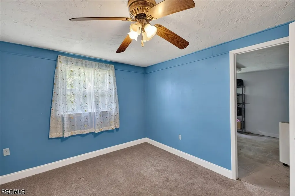 5240 Versaille Court Cape Coral FL 33904