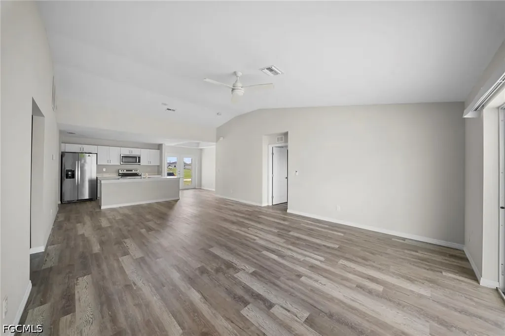 202 NW 25th Place Cape Coral FL 33993