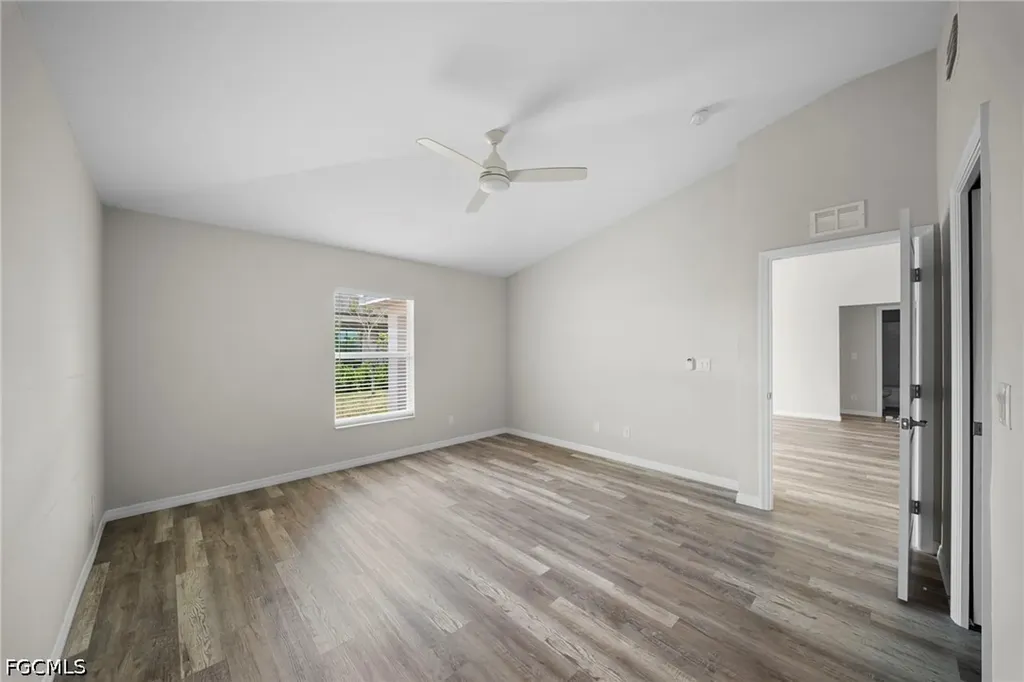 202 NW 25th Place Cape Coral FL 33993
