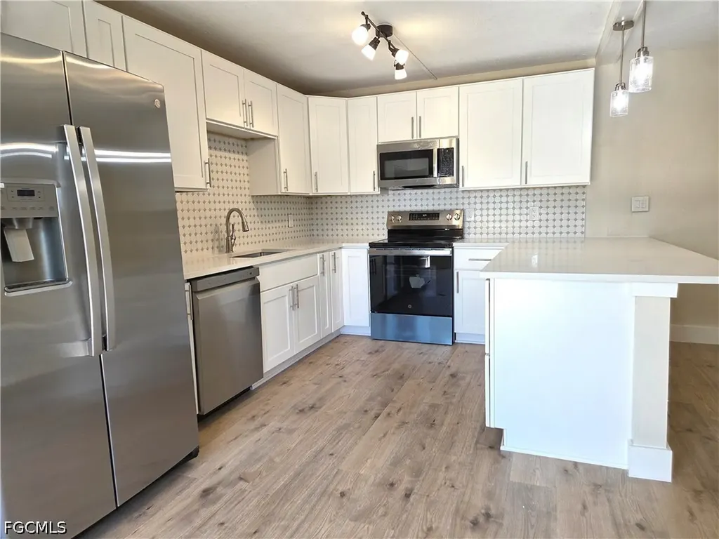 1608 Park Meadows Drive Fort Myers FL 33907