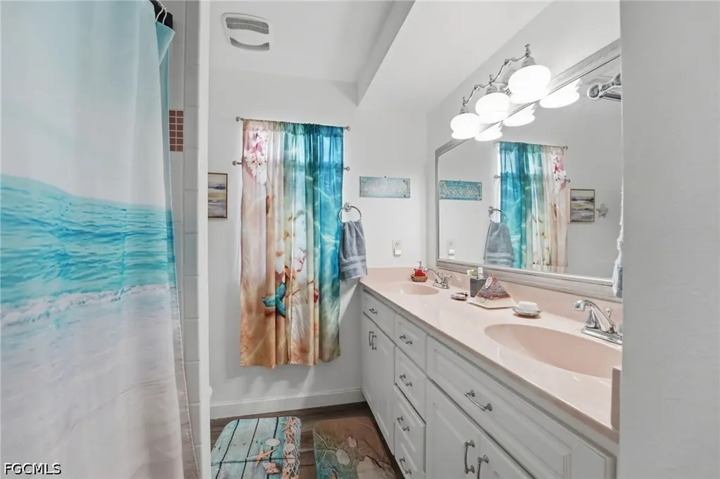 1385 Pine Avenue North Fort Myers FL 33917