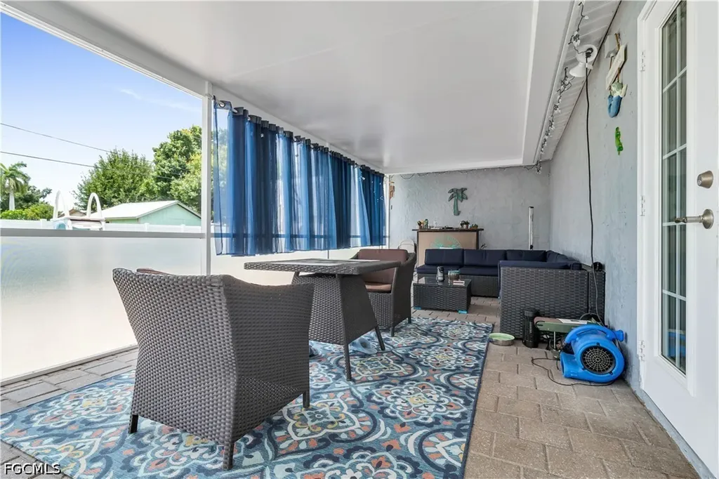 1385 Pine Avenue North Fort Myers FL 33917