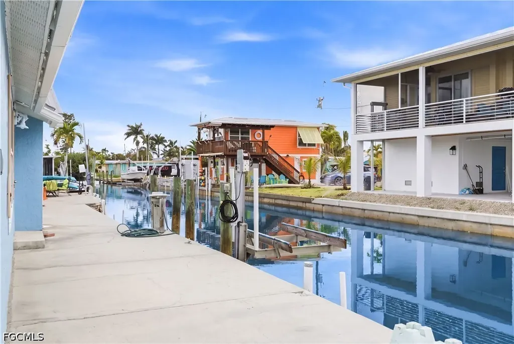 2669 Coco Plum Drive Matlacha FL 33993