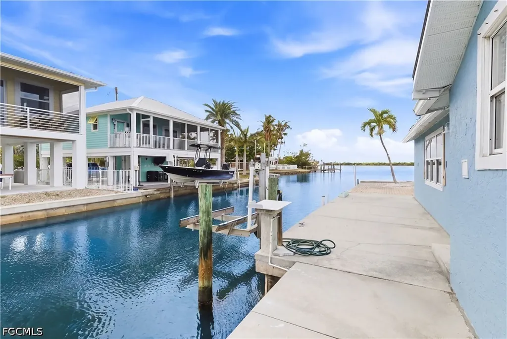 2669 Coco Plum Drive Matlacha FL 33993