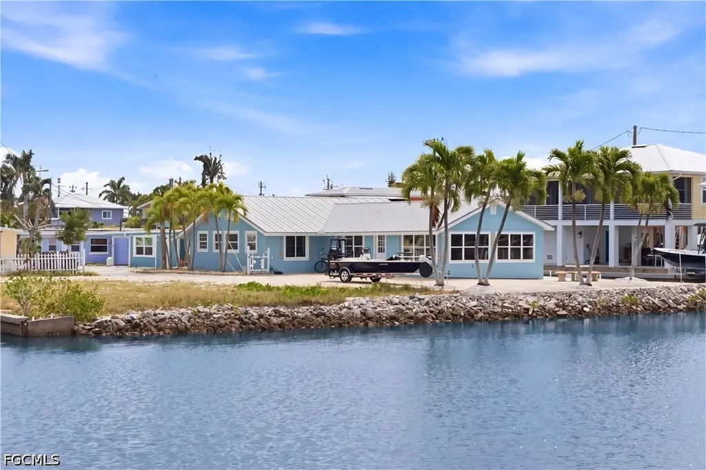 2669 Coco Plum Drive Matlacha FL 33993