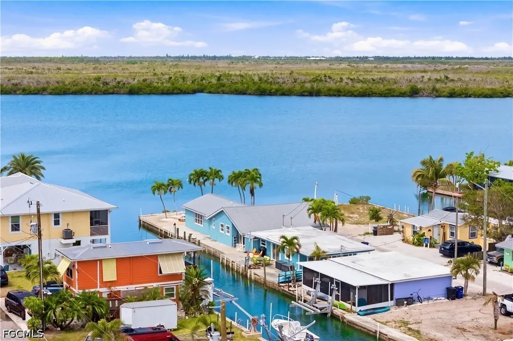 2669 Coco Plum Drive Matlacha FL 33993