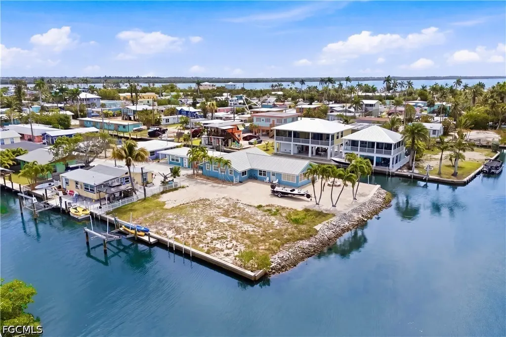 2669 Coco Plum Drive Matlacha FL 33993