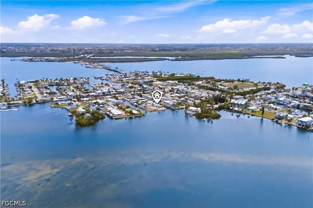 2669 Coco Plum Drive Matlacha FL 33993