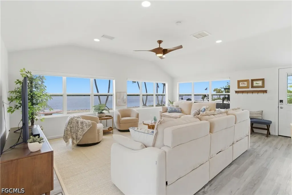 2669 Coco Plum Drive Matlacha FL 33993