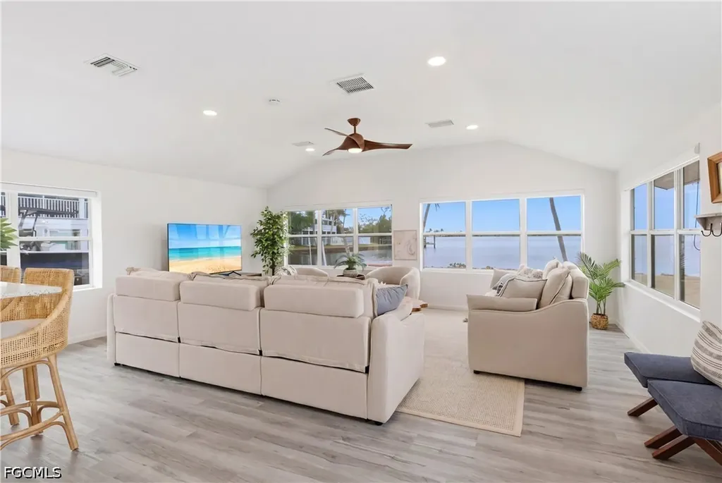 2669 Coco Plum Drive Matlacha FL 33993