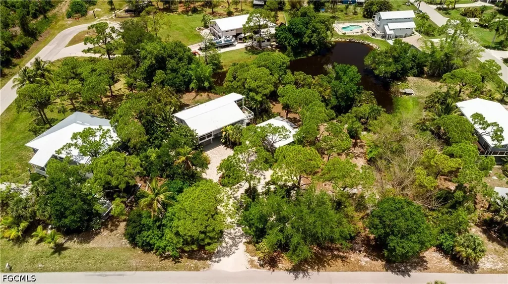 10545 Habitat Trail Bokeelia FL 33922